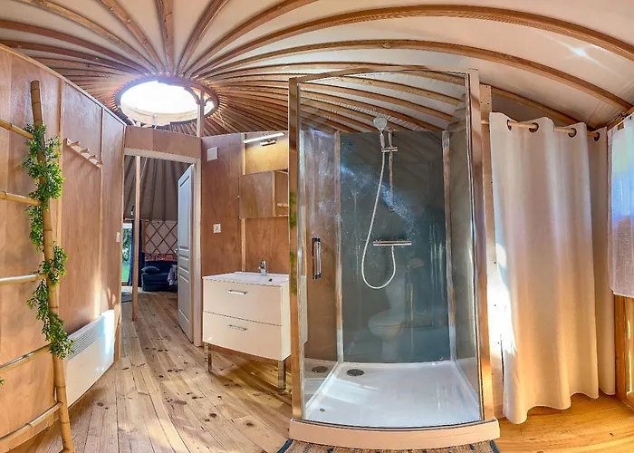 Au Bois De Mars Kemping