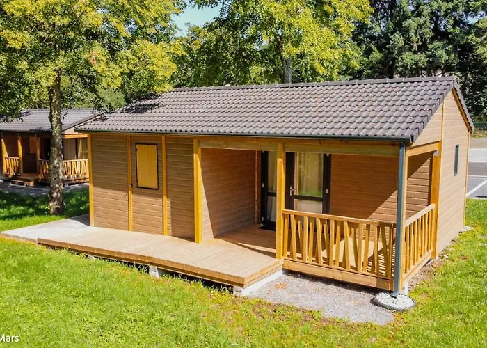 Au Bois De Mars Les Martys