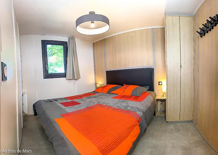 Kemping Au Bois De Mars *